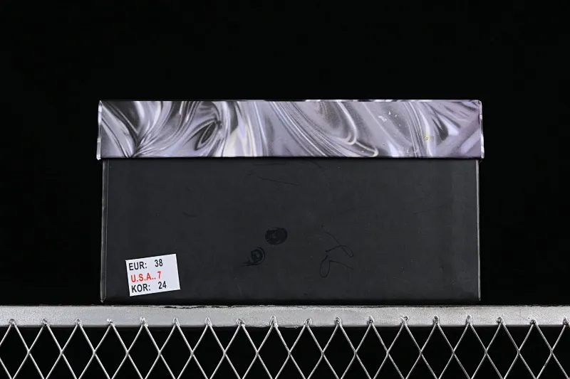 All categories Air Jordan Jordan series basketball shoes Air Jordan 1 Low Air Jordan 1 Low AJ1 Joe 1 Panda Prank Modern Wei Realm Gray Series Perseverance Flower Low-top cultural casual sneakers 553560-053